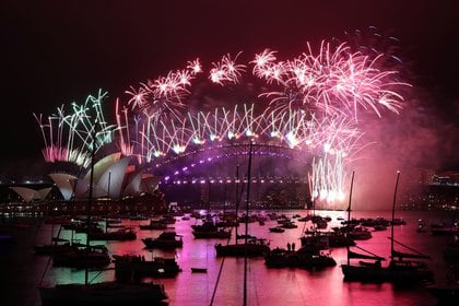 Australia recibió el 2021 con fuegos artificiales (Reuters/ Loren Elliott)