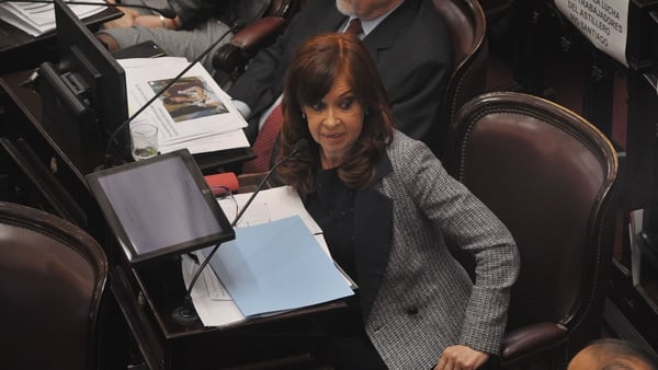 Cristina Kirchner durante el debate por sus allanamientos (foto Patricio Murphy)