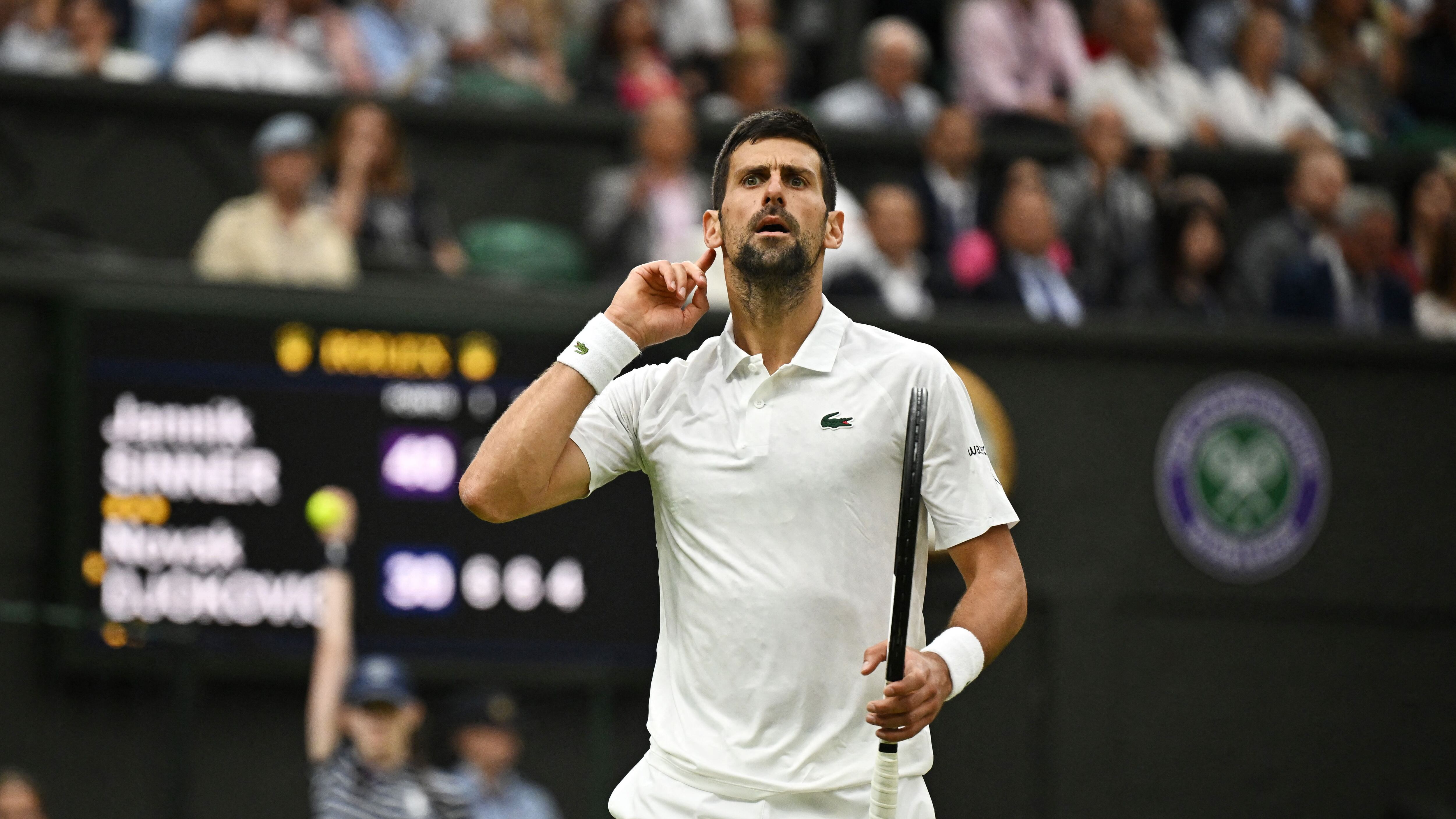 Novak Djokovic venció a Jannik Sinner y llegó a una nueva final de Wimbledon (REUTERS/Dylan Martinez)