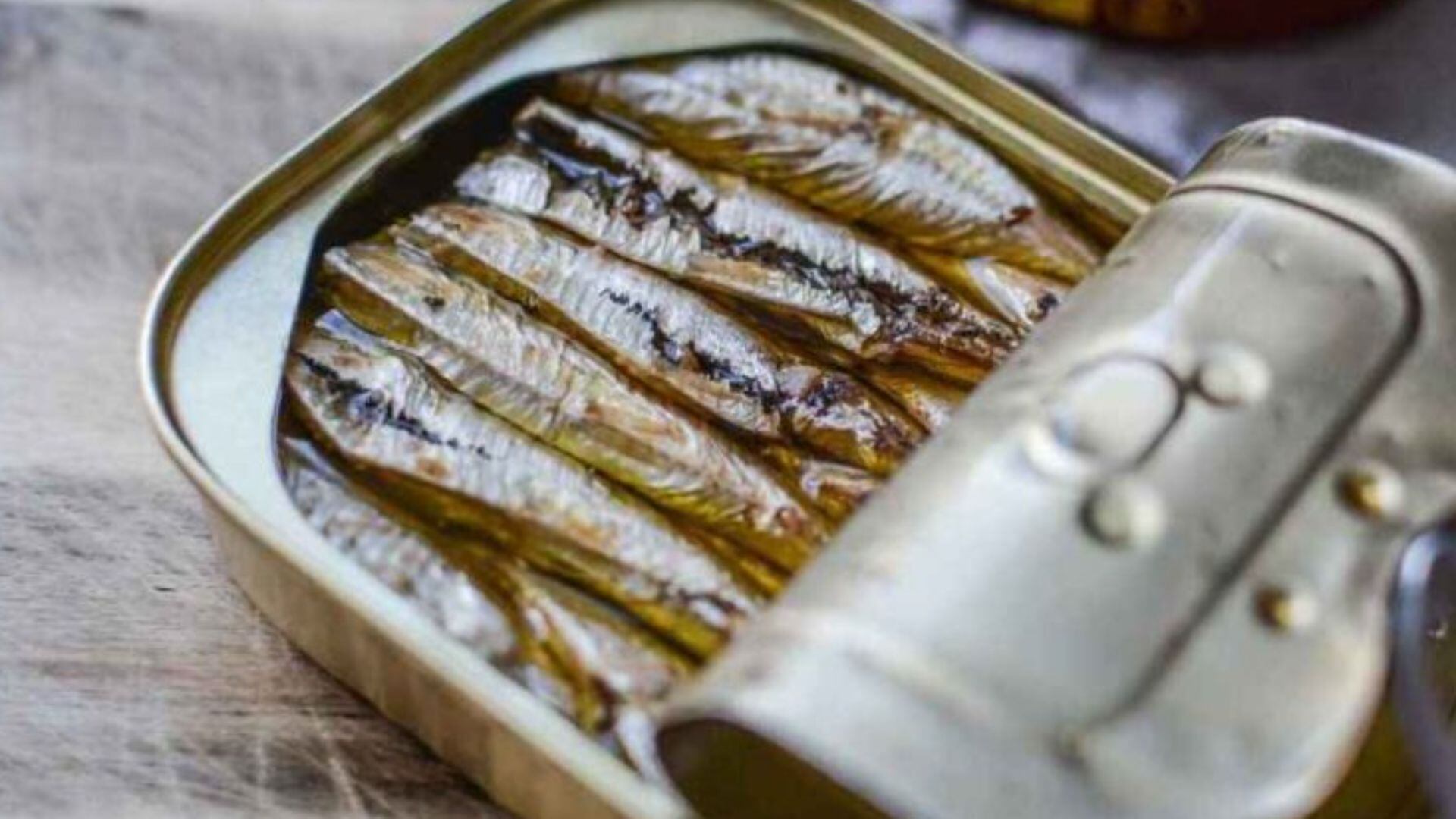 Beneficios de una lata de sardinas
