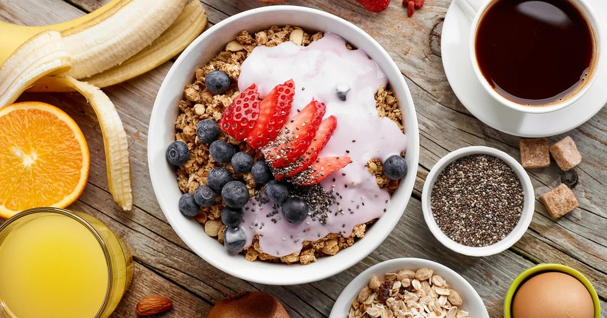 Qual è il momento ideale per fare colazione se stai cercando di perdere peso?