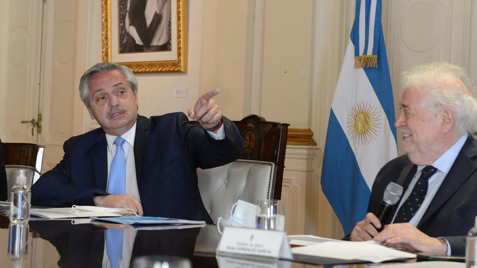 Alberto Fernández habló de Ginés González García en un acto oficial y pidió aplausos para el ex ministro
