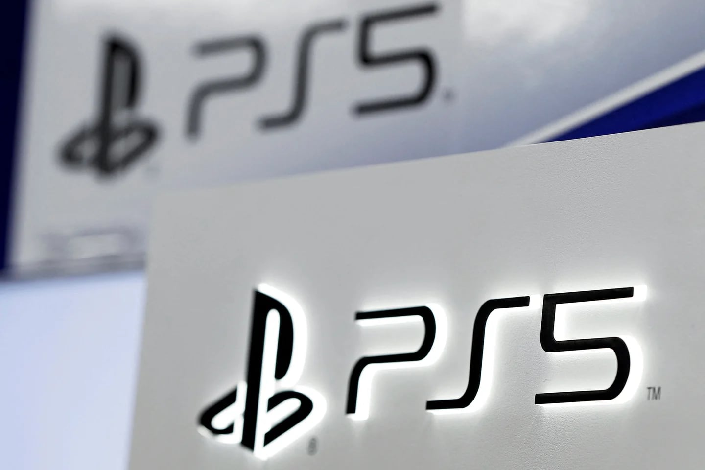 Sony PlayStation 5 se transforma en PS5 Slim con un chasis de 19 mm de  grosor -  News