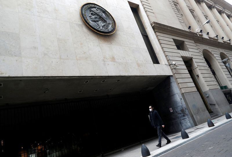 El índice S&P; Merval vuelve a las subas después de haber cortado ayer una racha de ocho avances consecutivos (Reuters)