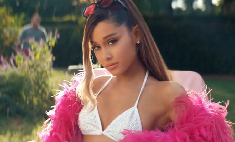 Ariana Grande Consiguió El Mejor Debut De Un Videoclip