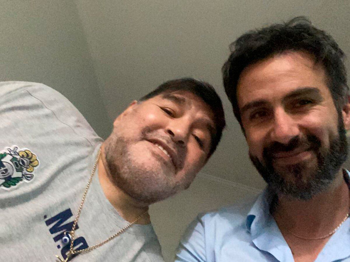 Exclusivo: “El gordo se va a cagar muriendo”, el insólito audio de Luque  minutos antes del final de Maradona - Infobae