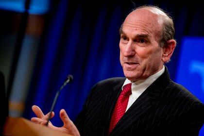 Foto de archivo de Elliott Abrams en una rueda de prensa en el Departamento de Estado, en Washington. 
Mar 31, 2020. Andrew Harnik/ Pool via REUTERS