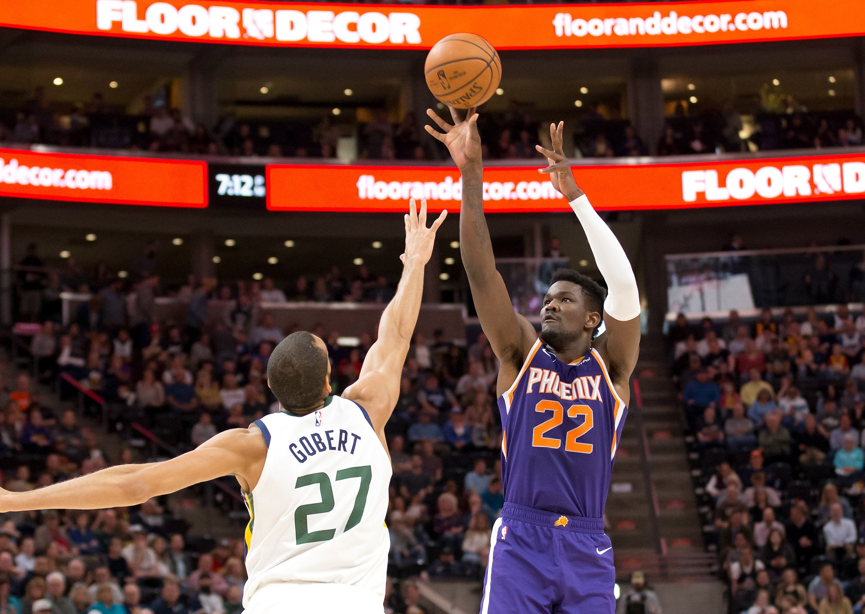 Ayton fue elegido por los Phoenix Suns en el primer puesto del draft de la NBA 2018 (Russ Isabella-USA TODAY Sports)