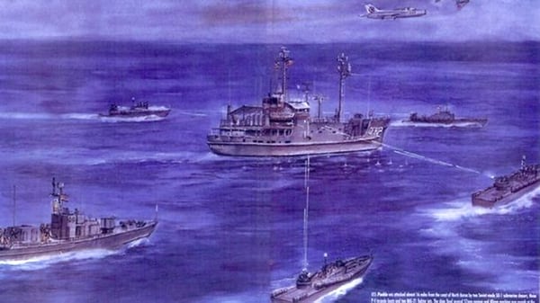 La persecución del USS Pueblo según el retrato de un artista