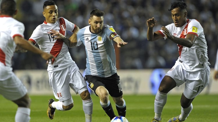 Lionel Messi volverá a jugar en la Bombonera (AFP)