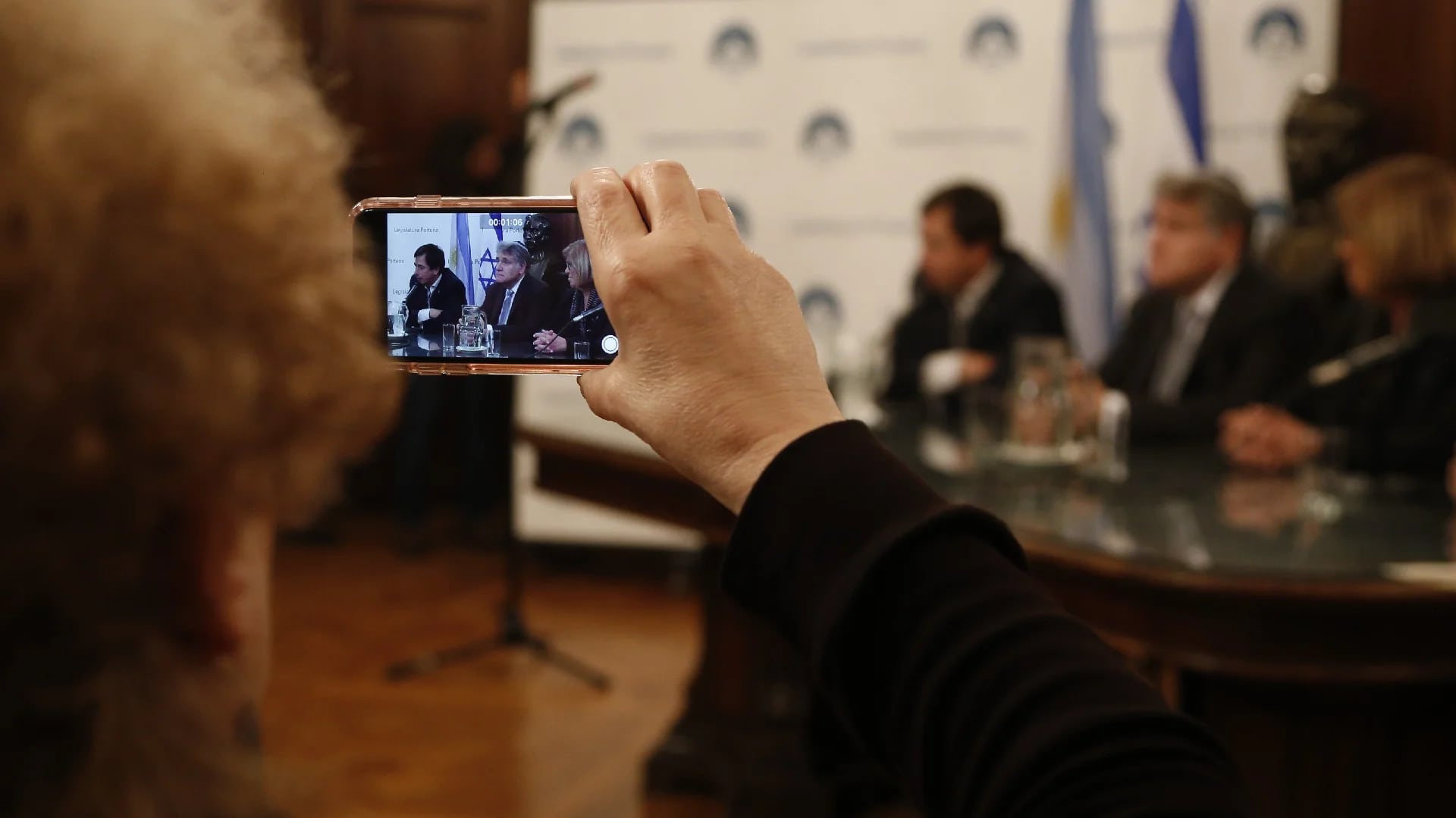 “El diálogo es importante para la unión de los argentinos y estamos orgullosos de impulsar este reconocimiento”, dijo el ex legislador y actual diputado nacional Daniel Lipovetzky