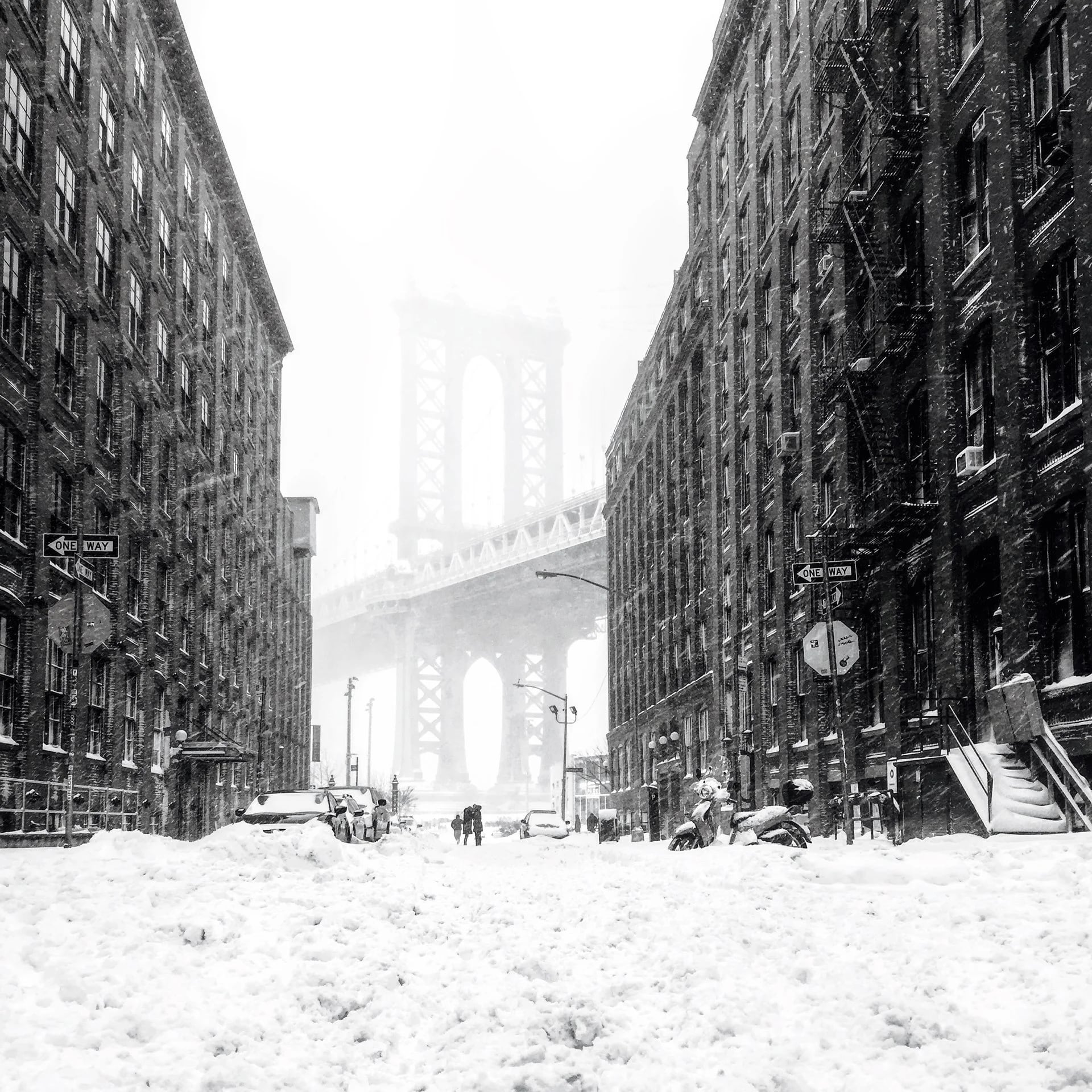 La categoría Estaciones fue ganada por Tom Valencia con su foto de Brooklyn, Nueva York durante una tormenta en invierno (Valencia Tom)
