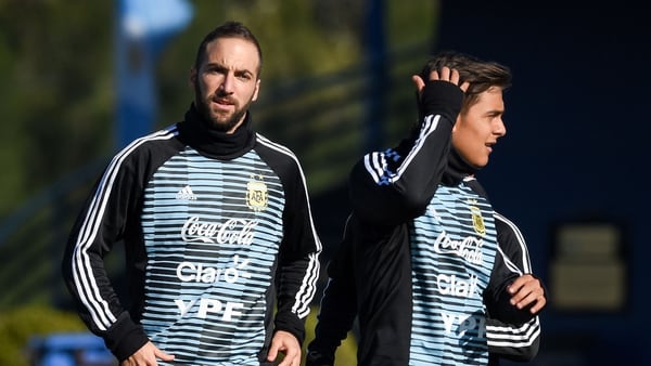 Gonzalo Higuaín y Paulo Dybala (Getty Images)
