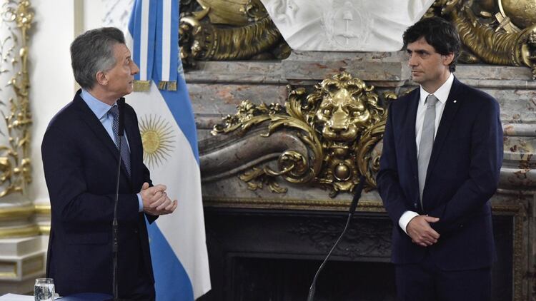 Mauricio Macri y el flamante ministro de Hacienda, Hernán Lacunza