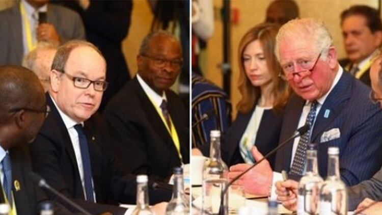 El príncipe Carlos y al príncipe Alberto de Mónaco en evento de WaterAid (Foto: Twitter@hurriyatpk1)