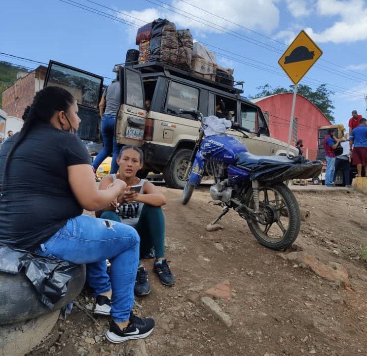 Viaje por la frontera de Venezuela hasta Colombia