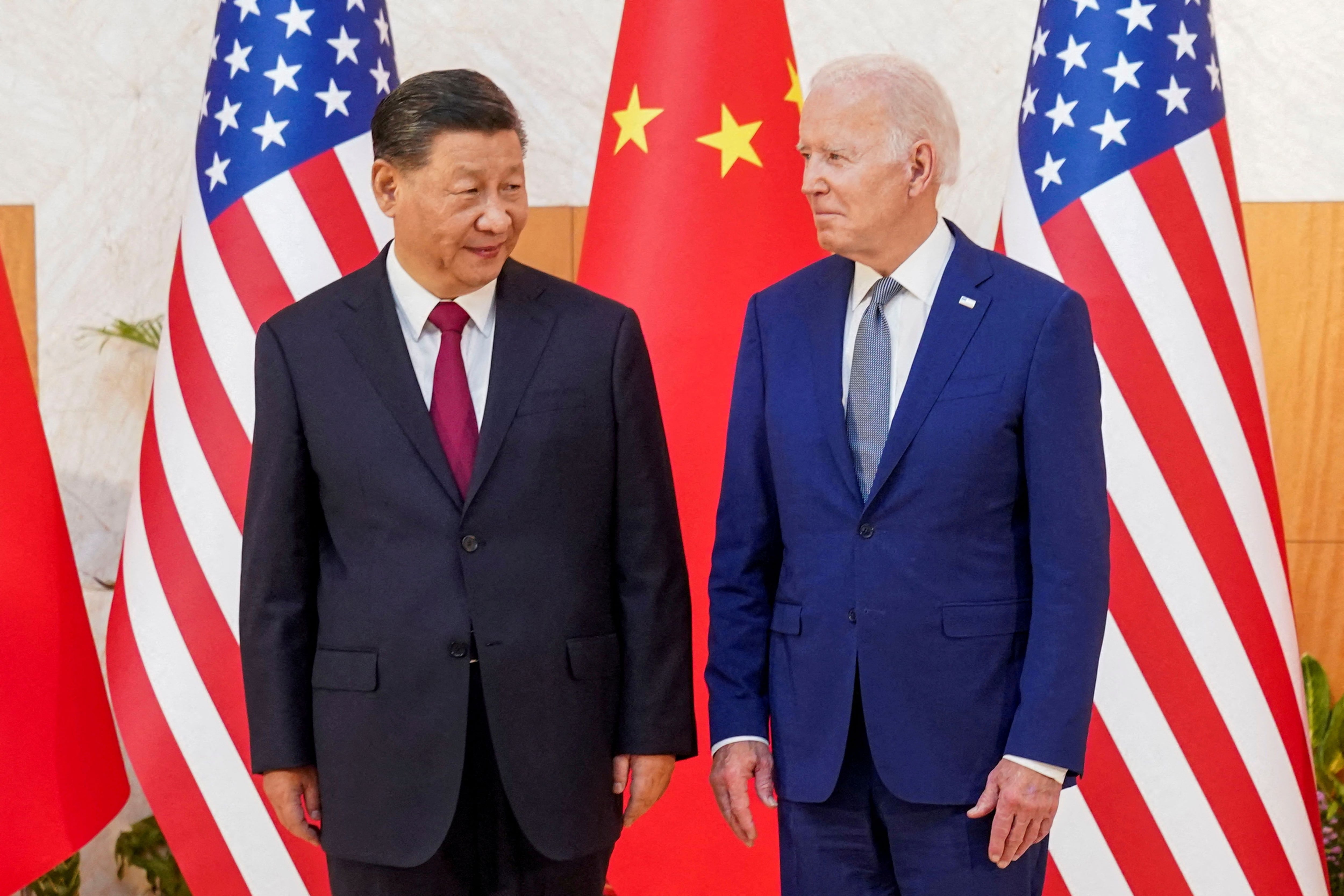 El gobierno de Biden busca rebajar las tensiones con China (REUTERS/Kevin Lamarque)