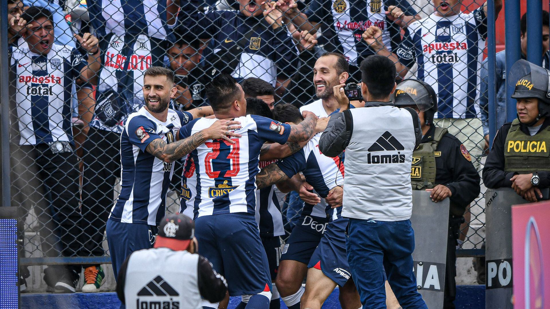 Se reveló la millonaria cifra que recibirá Alianza Lima por firmar contrato  con 1190 Sports - Infobae