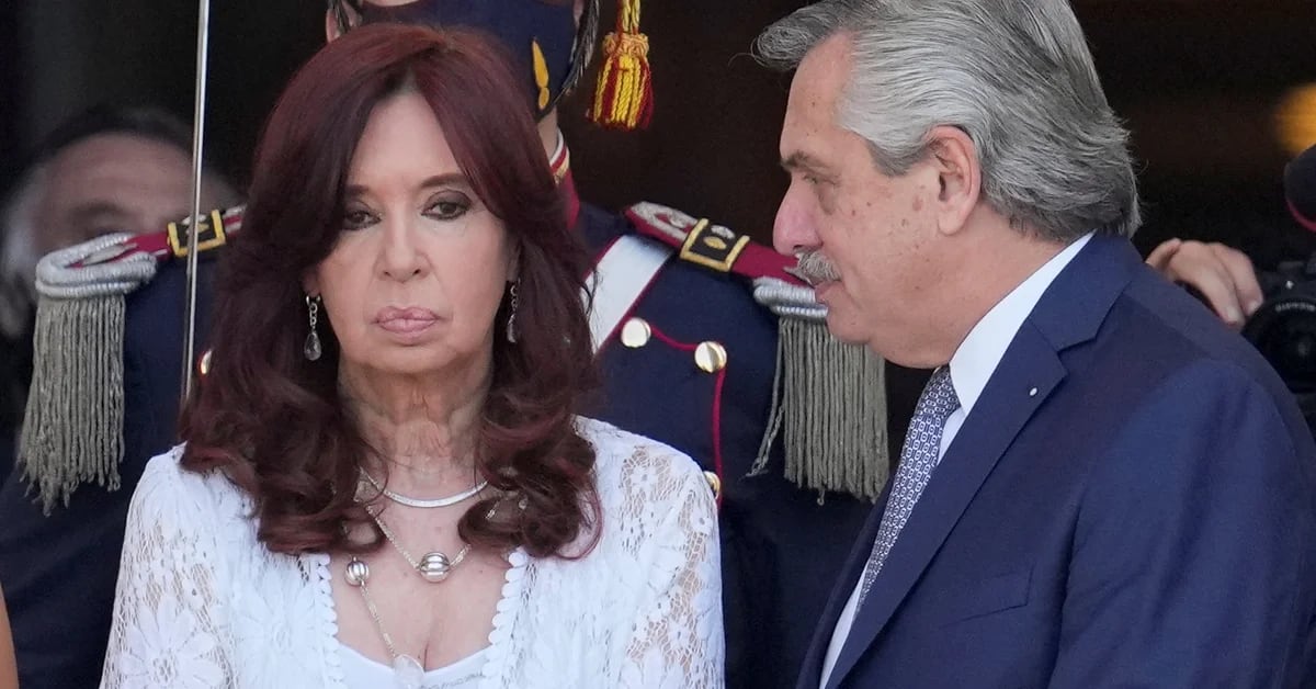 Cristina Kirchner redobla su embestida contra la Corte Suprema y genera otra grieta en la interna del Frente de Todos