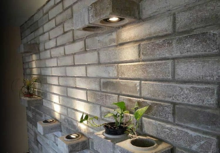 Tratan más de 5 millones de colillas por mes, que reciben de todo el país. Por ahora, sólo los venden a municipios y entidades gubernamentales para la construcción de viviendas sociales. En diálogo con Infobae, su creador contó cómo se originó el original proyecto que hasta ahora no tiene réplica en el mundo (crédito: Reciclemos)