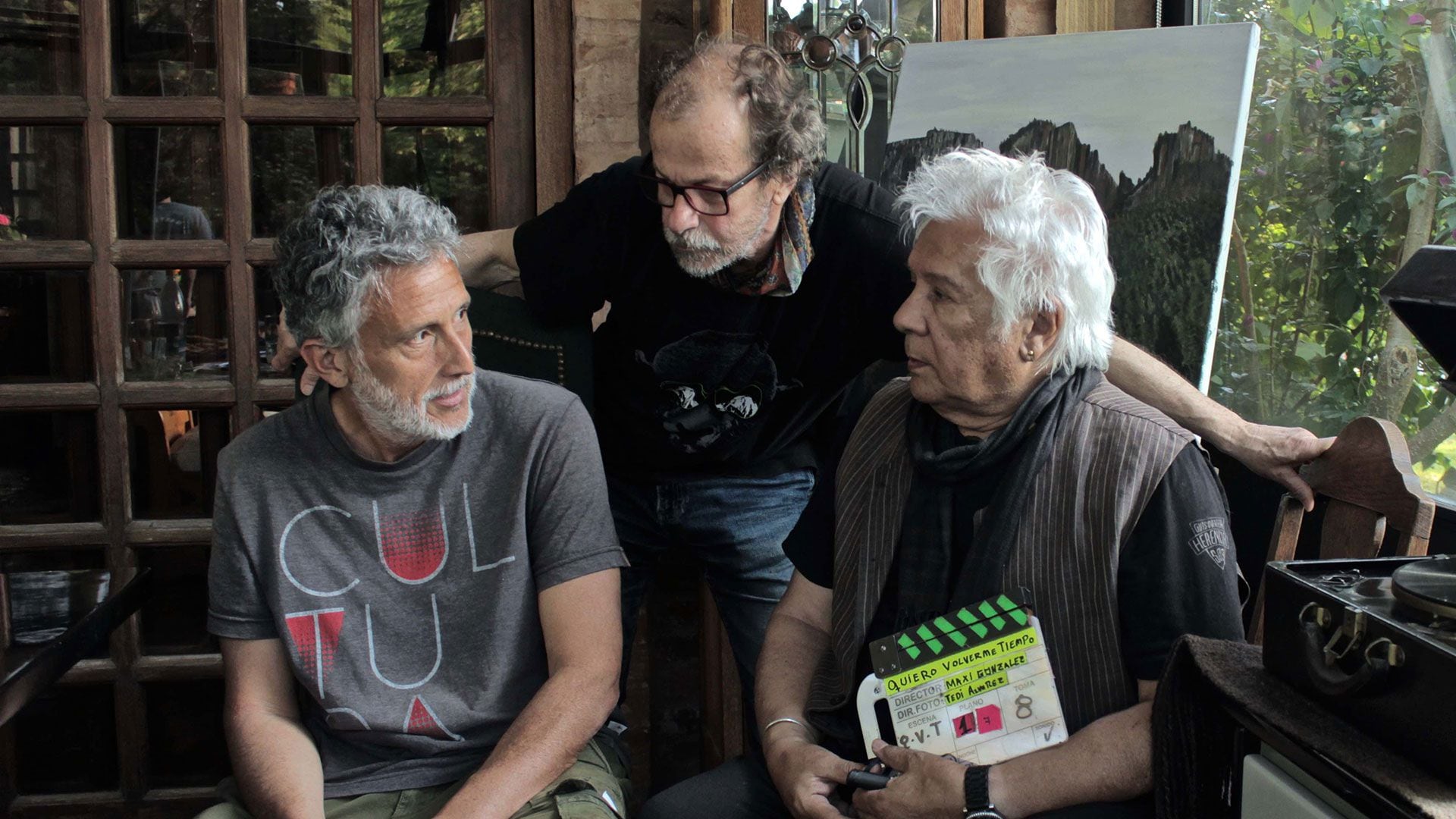 Víctor Heredia junto al director Maximiliano González y el productor Luis Sator (Crédito: gentileza Cris Zurutuza Prensa)