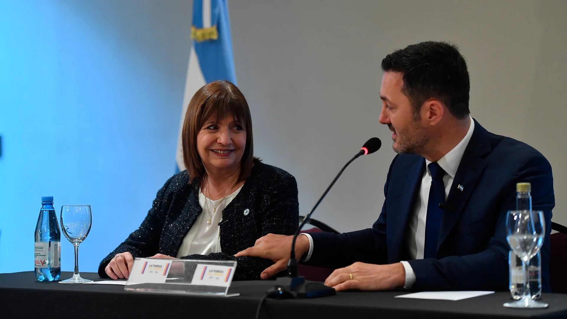 Patricia Bullrich y Luis Petri, su compañero de fórmula y ex candidato a gobernador de Mendoza (Maximiliano Luna)