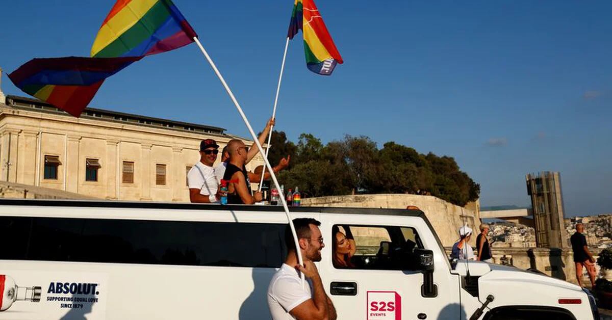 Pierwsza parada dumy bez Covid daje nadzieję turystyce LGBT+
