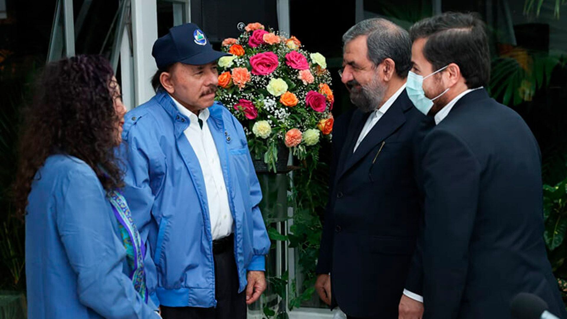 Daniel Ortega junto a Mohsen Rezai