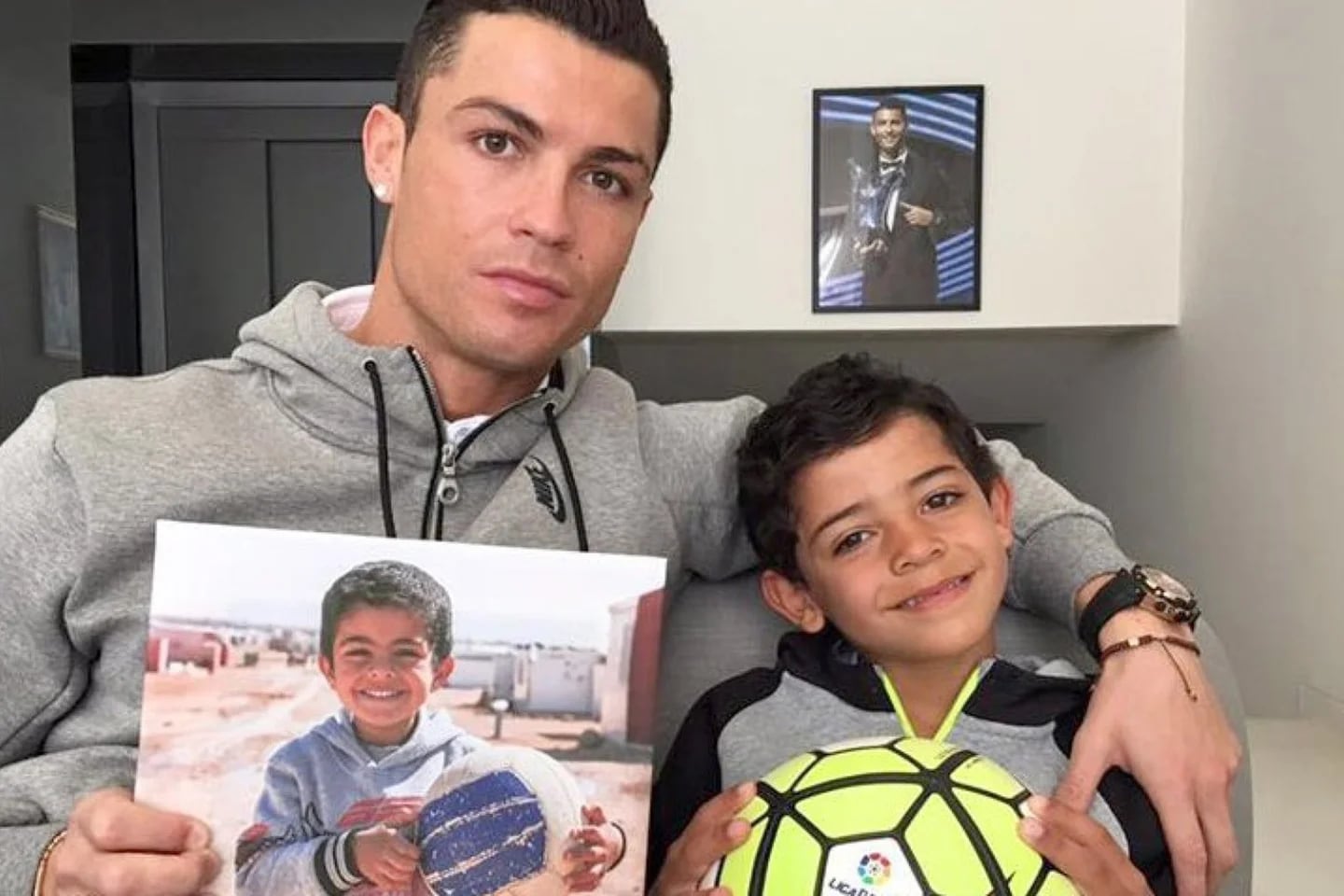 Tú viviste aquí?: la reacción del hijo de Cristiano Ronaldo al conocer la  humilde pensión en donde residió su padre - Infobae