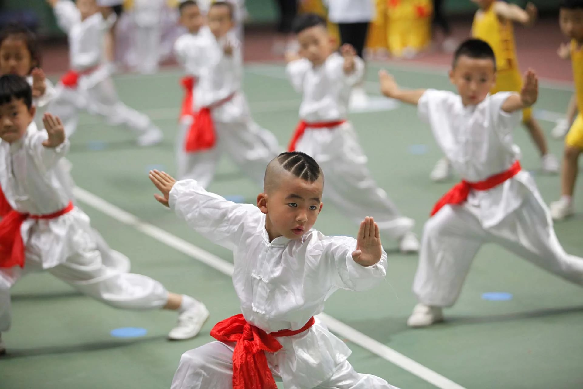 Niños participan de la competencia infantil de artes marciales en Xi’an, provincia de Shaanxi, China