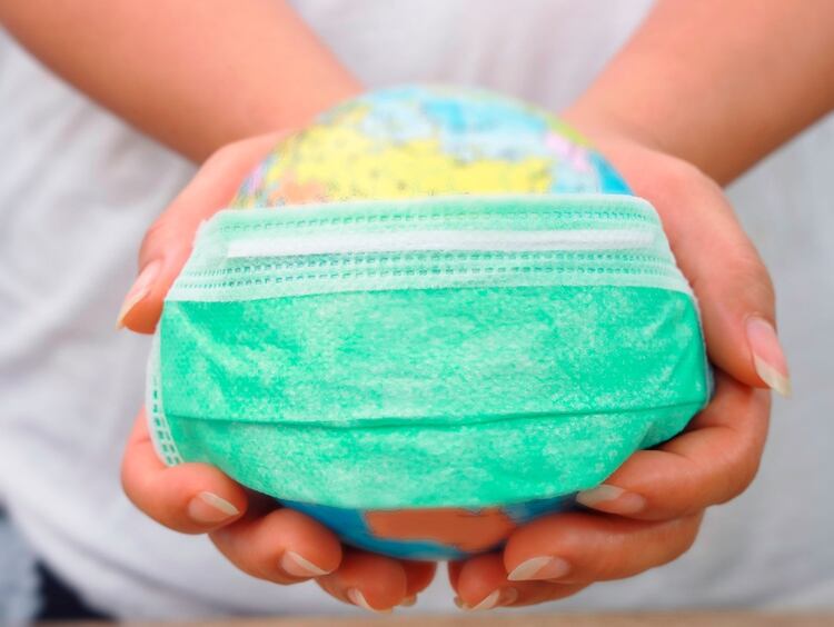 Según los hallazgos revelados por una investigación, las personas que tienen niveles más altos de obligación sentida, lo que significa que son el tipo de personas que se sacrifican por los demás, afrontan mejor sus propios desafíos de la vida (Shutterstock)