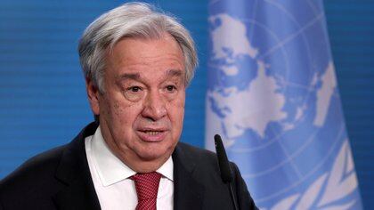 Antonio Guterres, secretario general de la ONU, dijo que la humanidad “está librando una guerra insensata y suicida contra la naturaleza” (Michael Sohn/Pool via REUTERS)