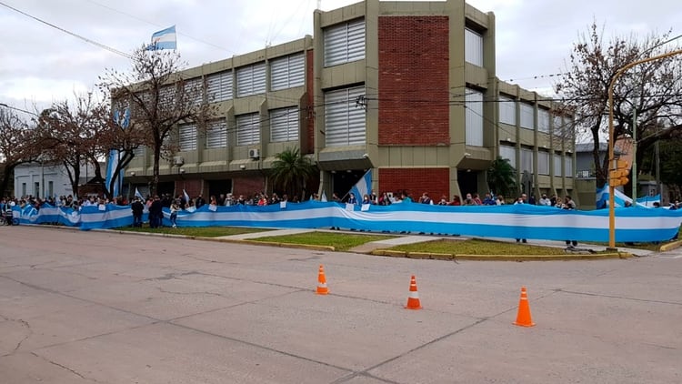 En la localidad santafesina de Avellaneda se realizaron manifestaciones en contra de la decisión del Gobierno