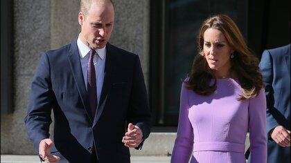 Duke of Cambridge William and Duchess of Cambridge Catherine leaving the County Hall after attending the Global Ministerial Mental Health Summit - London 
9 October 2018.