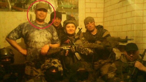 Igor Kosoturov con parte de su unidad del Grupo Wagner en Siria