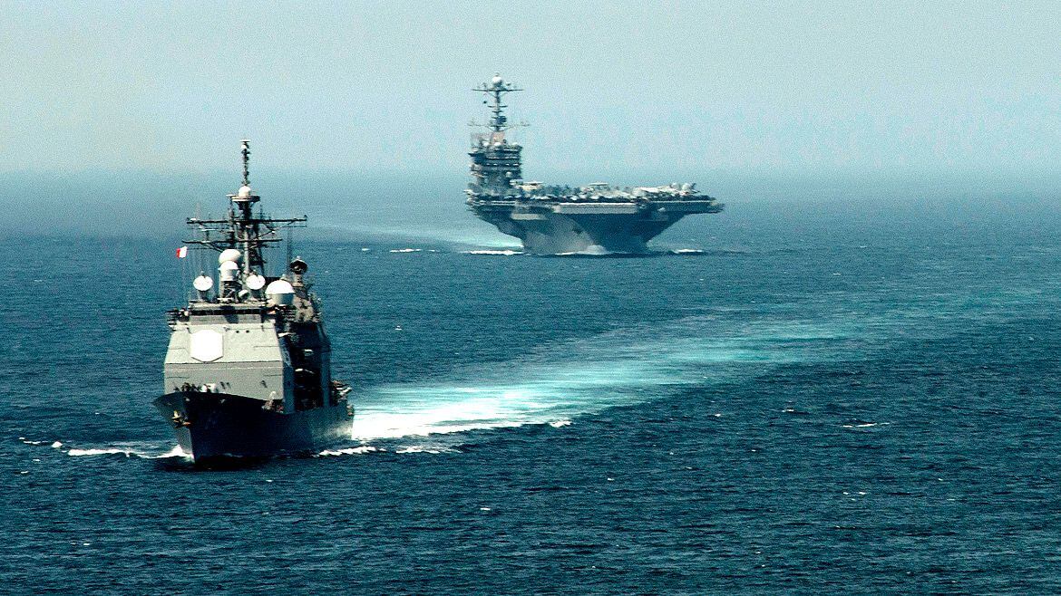 Dos buques de guerra de la Armada de EEUU transitaron por el estrecho de Taiwán