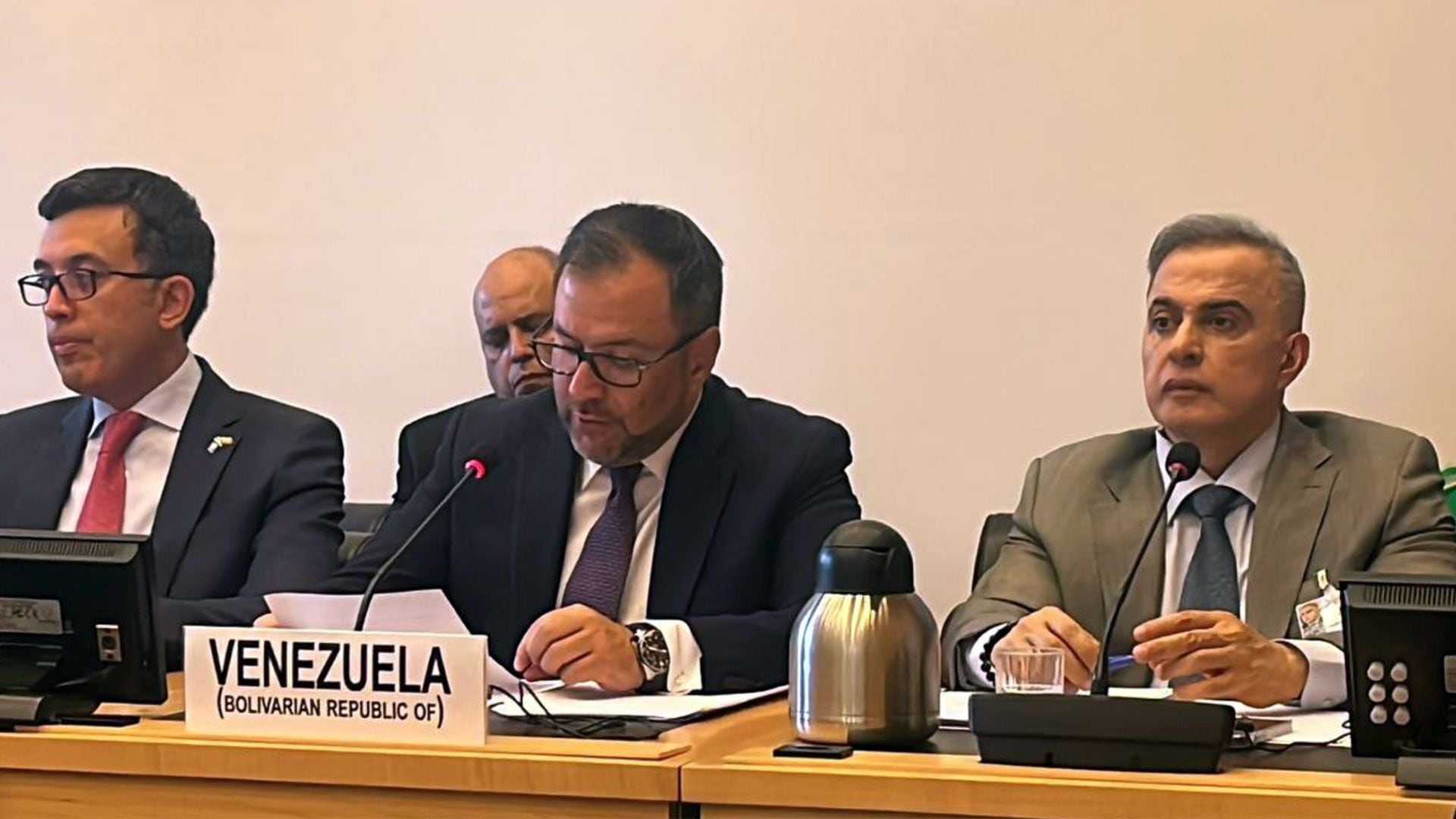 La delegación venezolana en la ONU negó los presos políticos pero solo militares hay 102