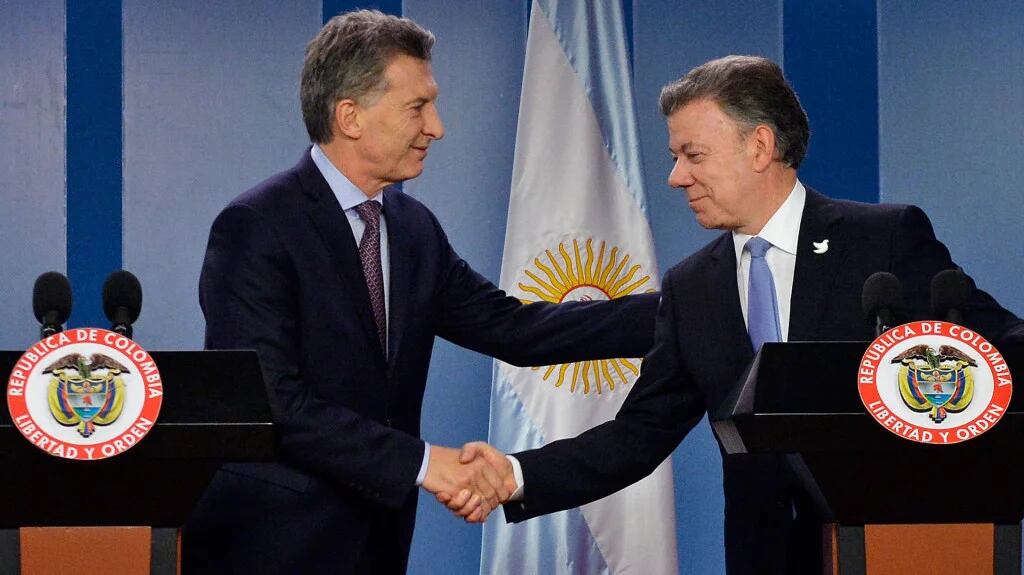 Mauricio Macri junto con Juan Manuel Santos