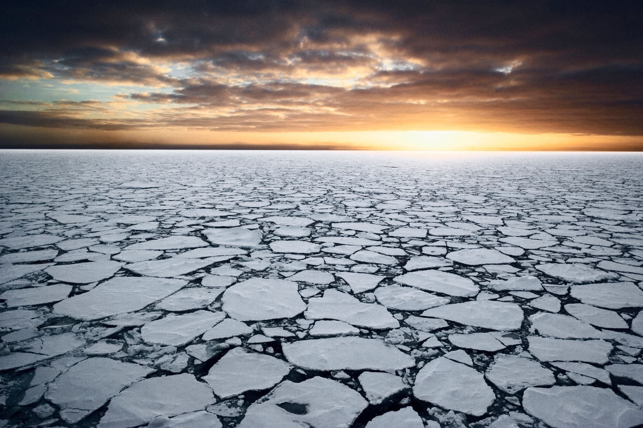 Hielo en el mar de Ross. La Antártida está en peligro, y con ella toda la Tierra, porque los hábitats del planeta están interconectados (John B. Weller/dpa)