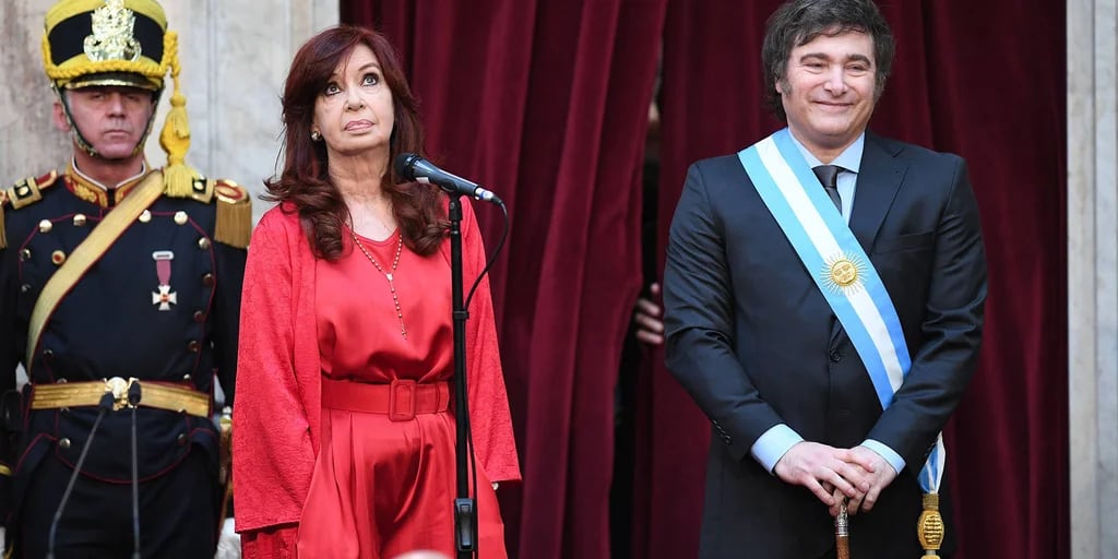 Javier Milei le respondió a CFK: “¿De qué sirve lo que estamos haciendo? Sirve para reconstruir el país que ustedes destruyeron”