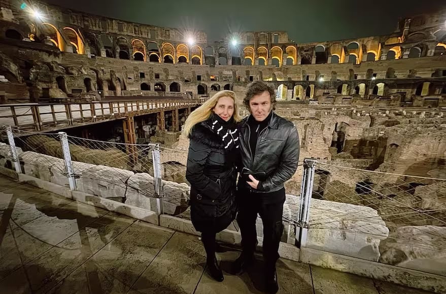 Javier y Karina Milei en Roma