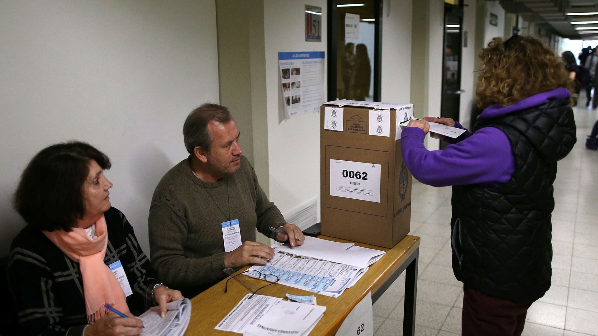 En las elecciones generales en Argentina, hubo 104.577 mesas de votación en todo el país (REUTERS/Agustin Marcarian)