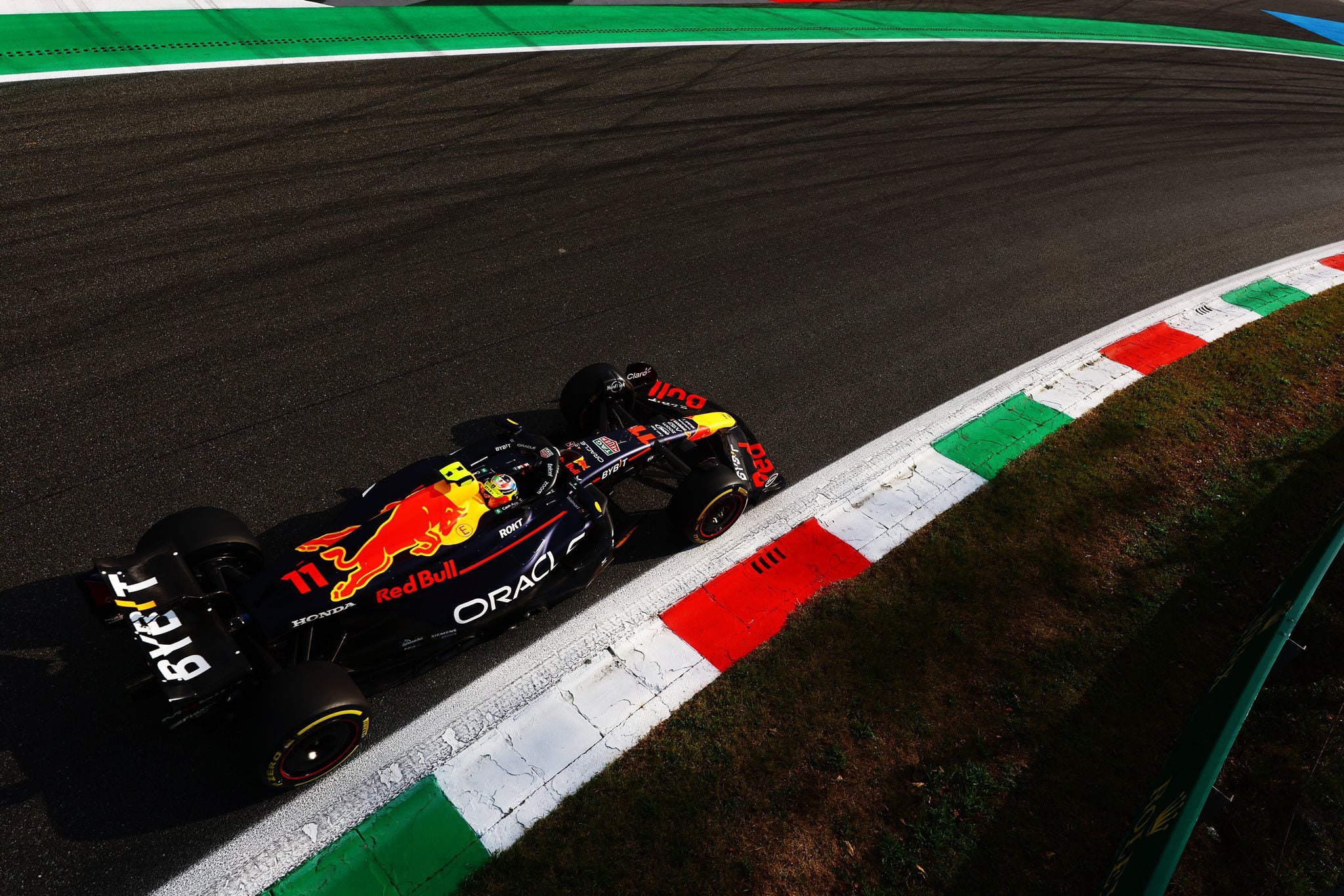 Checo tuvo algunas dificultades pero en la Q3 logró recuperarse. (Twitter) 