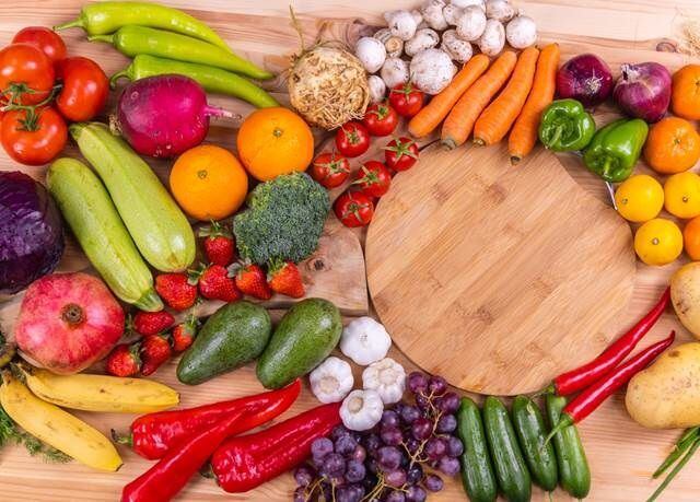 Los expertos en nutrición de la Escuela de Salud Pública y los editores en Publicaciones de Salud de la Universidad de Harvard, en los Estados Unidos, crearon el “Plato para Comer Saludable” (JUICE PLUS+) 