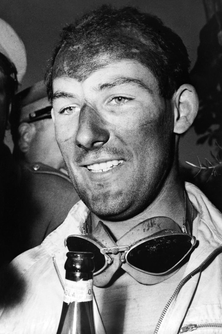 Moss fue segundo tras la consagración de Fangio . (Photo by TARABOLA / INTERCONTINENTALE / AFP)