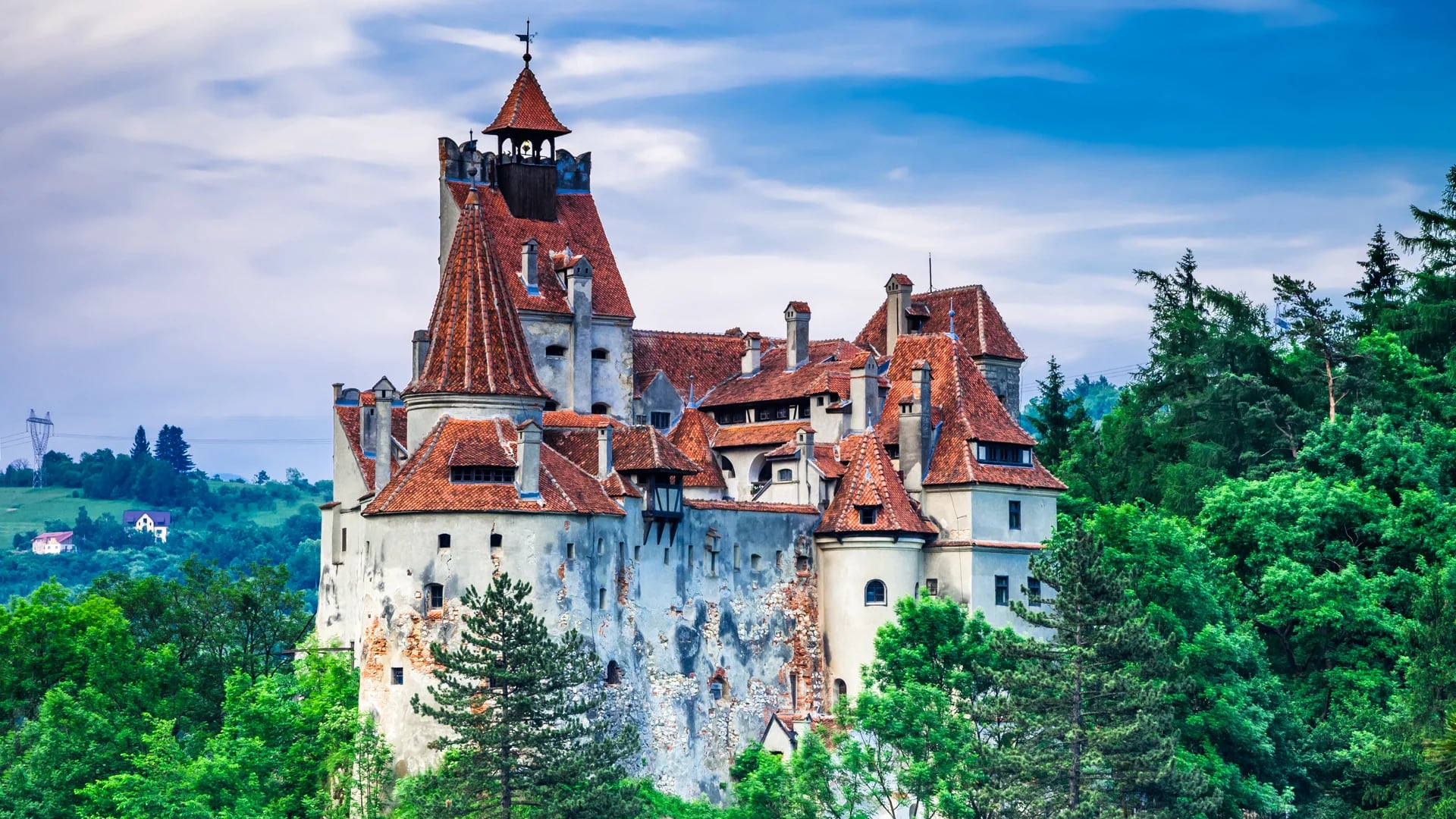 El castillo Bran conocido como el de Drácula es uno de los monumentos más visitados de Rumania