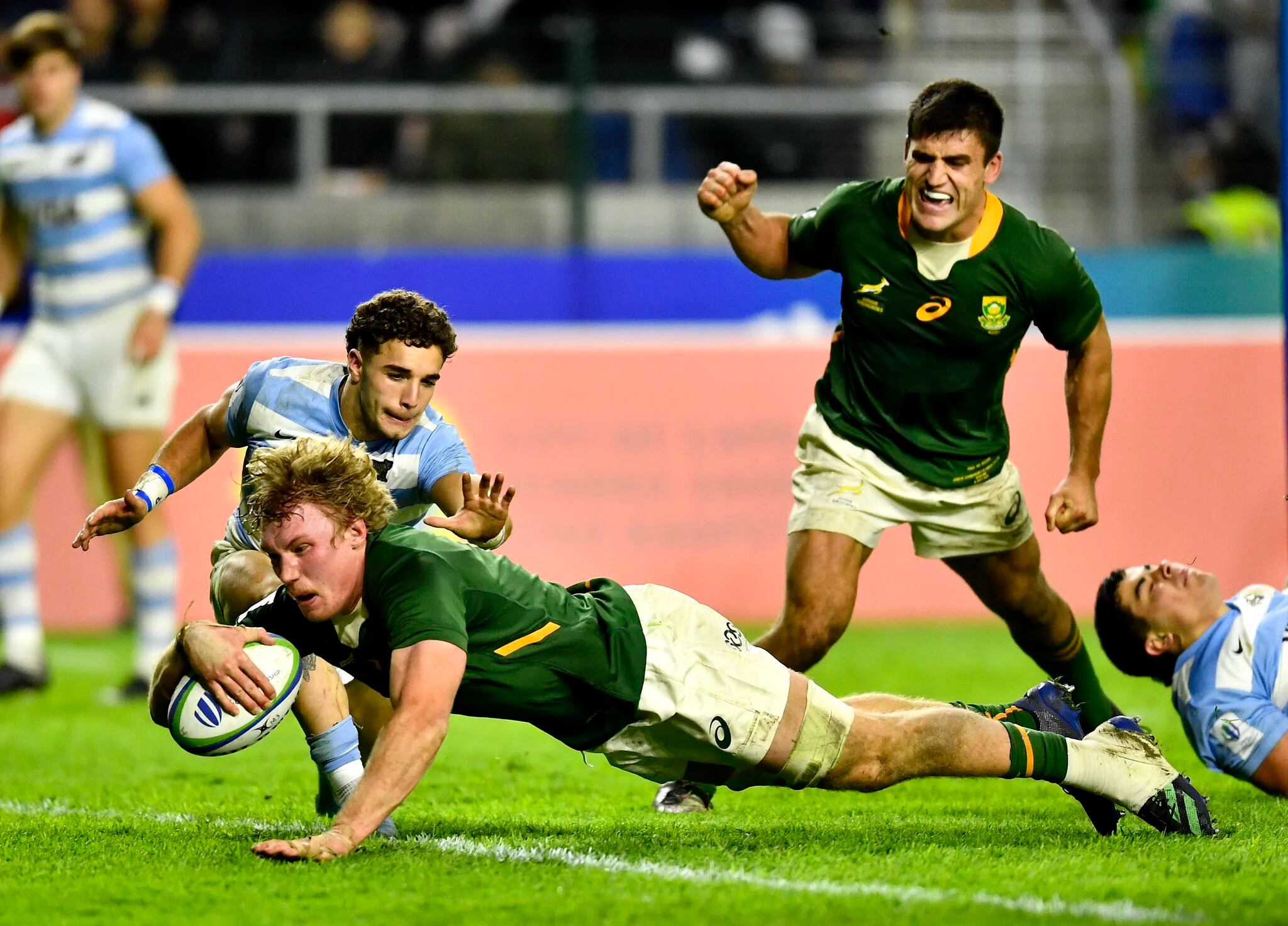 Los Pumitas cayeron 24-16 ante Sudáfrica en el Mundial Sub 20 de rugby y lucharán por el noveno puesto (@WorldRugby)