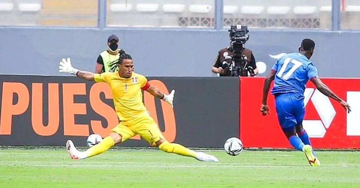 Gran atajada de Pedro Gallese en Perú vs Panamá fue destacada por Major League Soccer