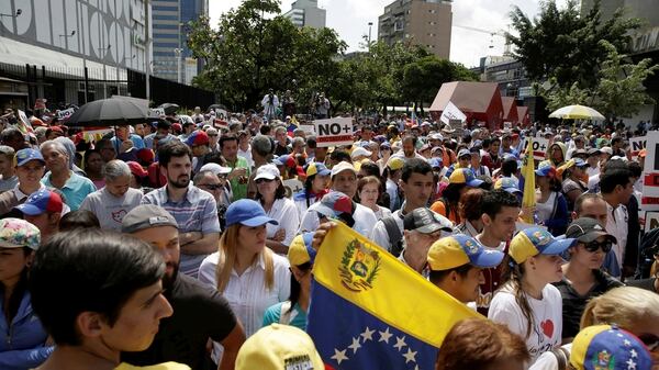 La oposiciÃ³n llamÃ³ a manifestarse contra el rÃ©gimen de NicolÃ¡s Maduro (REUTERS)