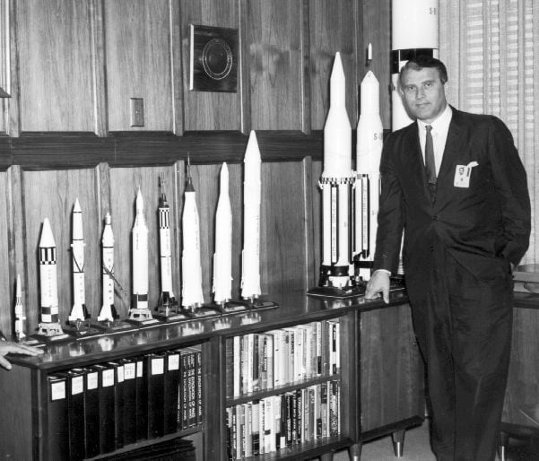 Herbert Von Braun, creador de armas temibles para los nazis y luego de la Segunda Guerra Mundial el hombre que construyó los cohetes que alcanzaron la Luna en los Estados Unidos